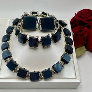 Coro Pegasus Parure Square Blue Moonstone Thermoset Lucite Vintage Set